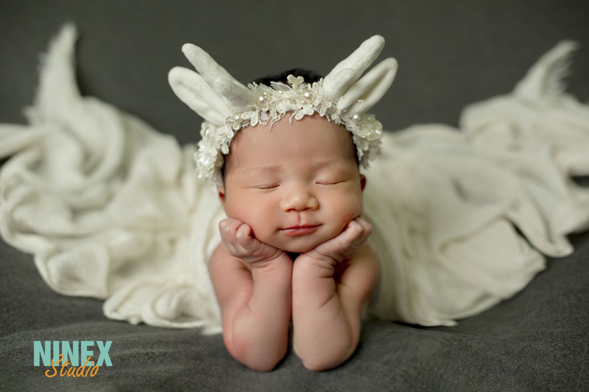 Chụp ảnh newborn Cẩm Phả