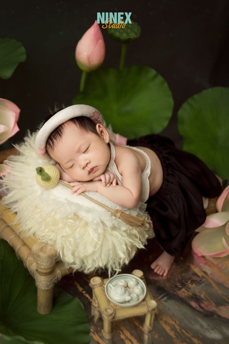 Chụp ảnh newborn bé sơ sinh - NINEX Studio Cẩm Phả